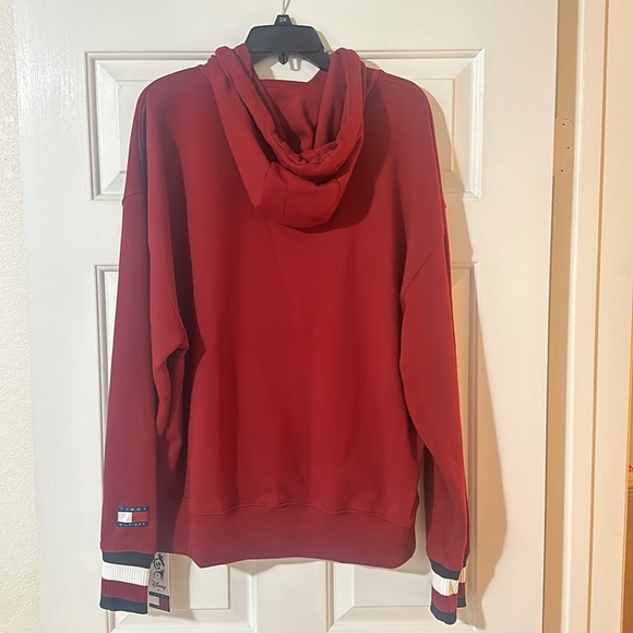 Tommy Hilfiger Sweatshirt (Disney 100 Years of Wonder)- Large, New - Picture 4 of 9